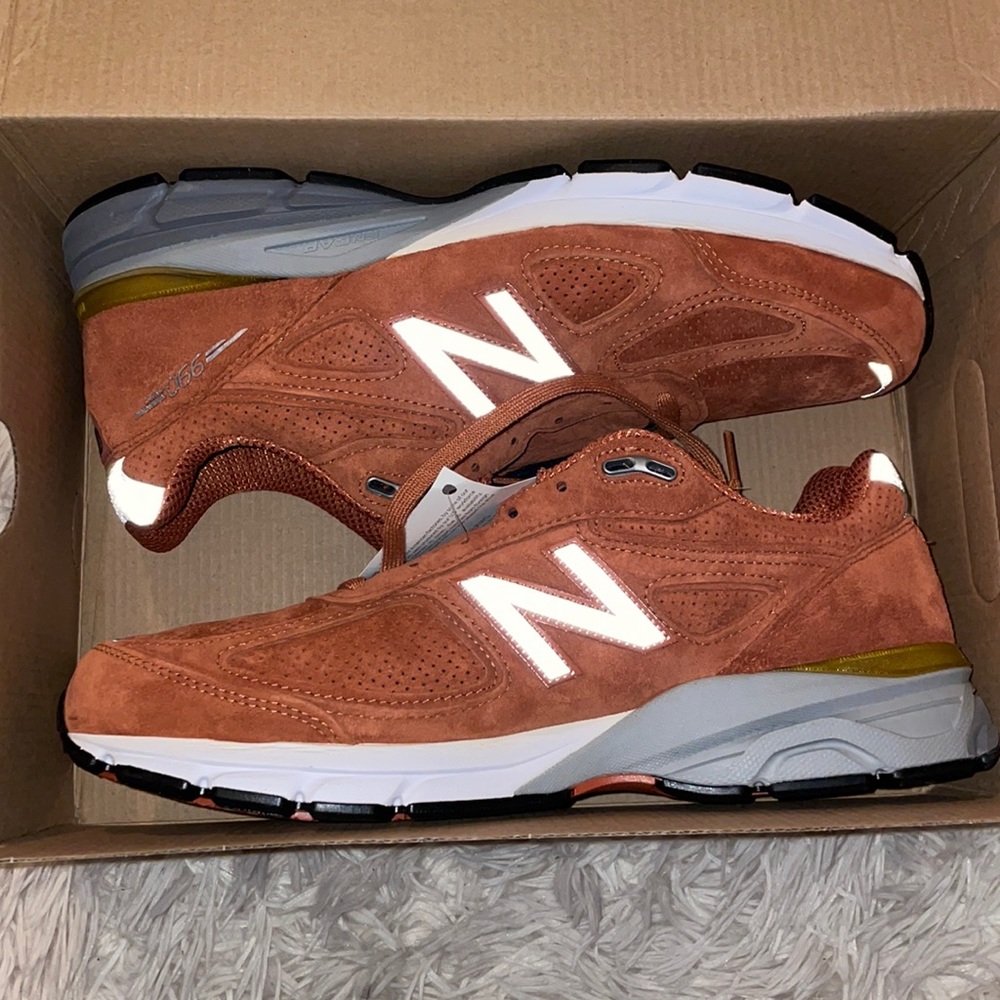 New balance 990v4